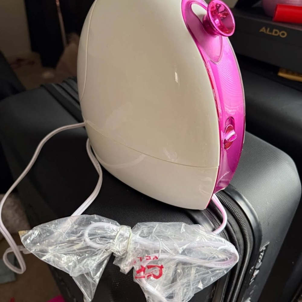 White and Pink Facial Steamer